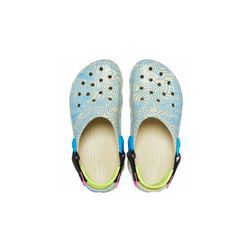 crocs-classic-at-topographic-multicolor-208262-3.jpeg