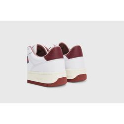 tommy-hilfiger-retro-low-basket-blancas-en0en01967vlp-3.jpeg