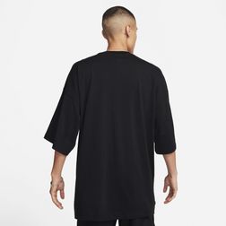 nike-sportswear-negra-fj1089-010-2.jpeg