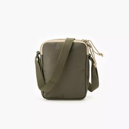 levi-s-solid-verde-229095-109-92-2.jpeg