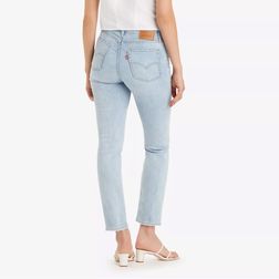 levi-s-performance-cool-denim-188830270-3.jpeg