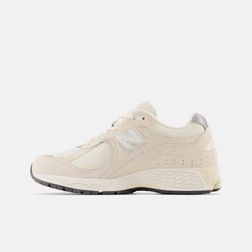 new-balance-2002r-beiges-m2002rcc-2.jpeg