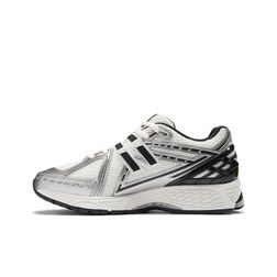 new-balance-1906r-plateadas-m1906rer-2.jpeg