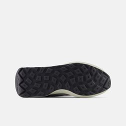 new-balance-370-lila-u370dc-6.jpeg