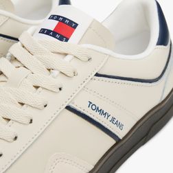 tommy-jeans-the-greenwich-blanco-roto-em0em01571acg-6.jpeg