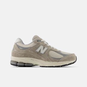 new-balance-2002r-marrones-u2002rrd-1.jpeg