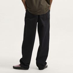 vans-range-negro-vn00000dblk1-2.jpeg
