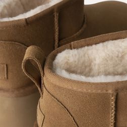 ugg-classic-ultra-mini-new-heights-marrones-1158311-6-5.jpeg