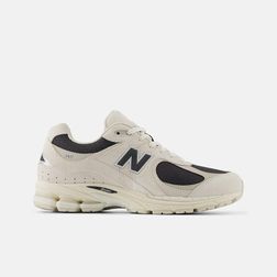 new-balance-2002r-beis-u2002rn-1.jpeg
