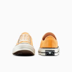 converse-chuck-70-vintage-canvas-naranjas-a13423c-5.jpeg
