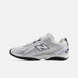 new-balance-204-plateadas-u204lpc-2.jpeg